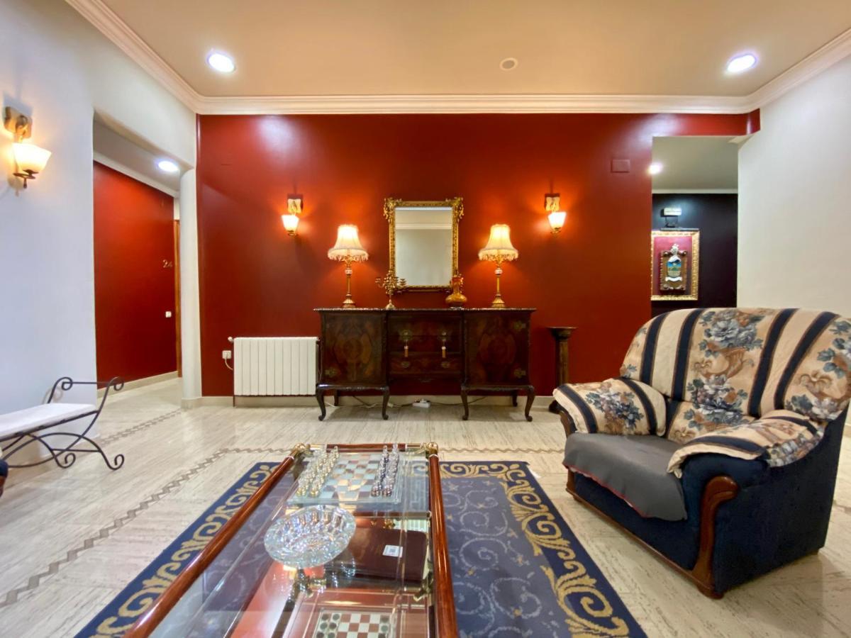 סרברה Hostal Bonavista מראה חיצוני תמונה